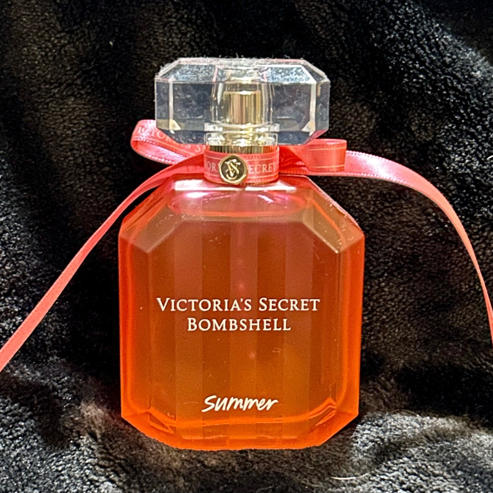 Victoria's Secret 50ml/1.7oz BOMBSHELL SUMMER Eau de Parfum